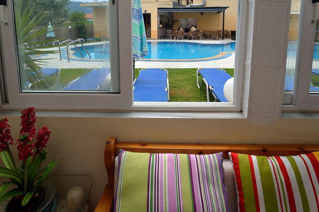 Eleni Apartments Róda Rom bilde