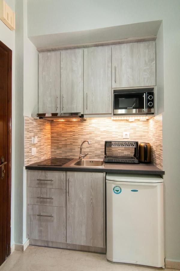 Eleni Apartments Róda Eksteriør bilde